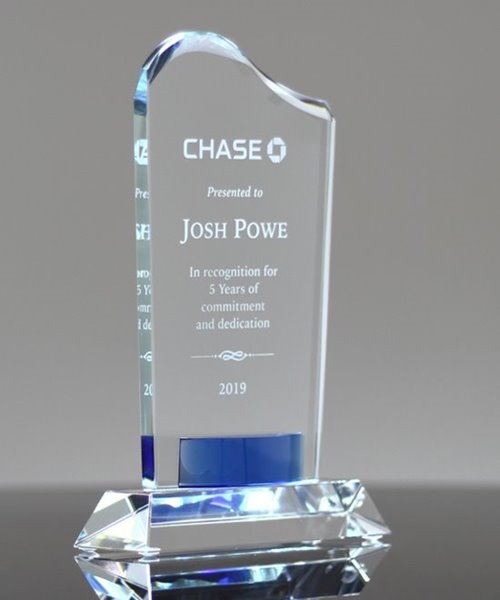 Picture of Cobalt Gem Crystal Trophy