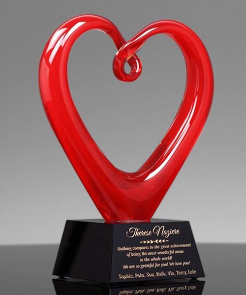 AT-878 | Acrylic Heart Shaped Award