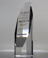 Picture of Pristine Octagon Tower Crystal Award