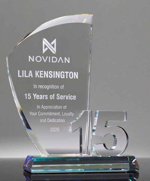 Picture of Crystal 15 Year Service Award - Spectral Milestone Series