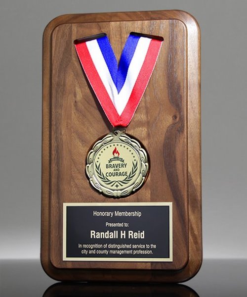 Picture of Medallion Award Plaque