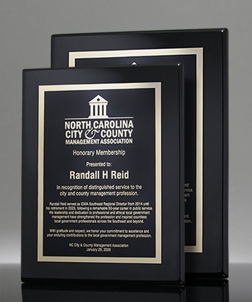 Picture of Piano-Finish Ebony Plaque