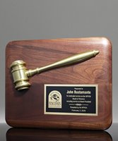 Picture of Walnut Plaque with Gold Gavel